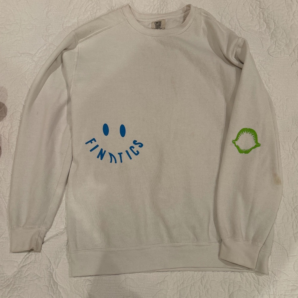 White Finatics Crewneck (Medium)